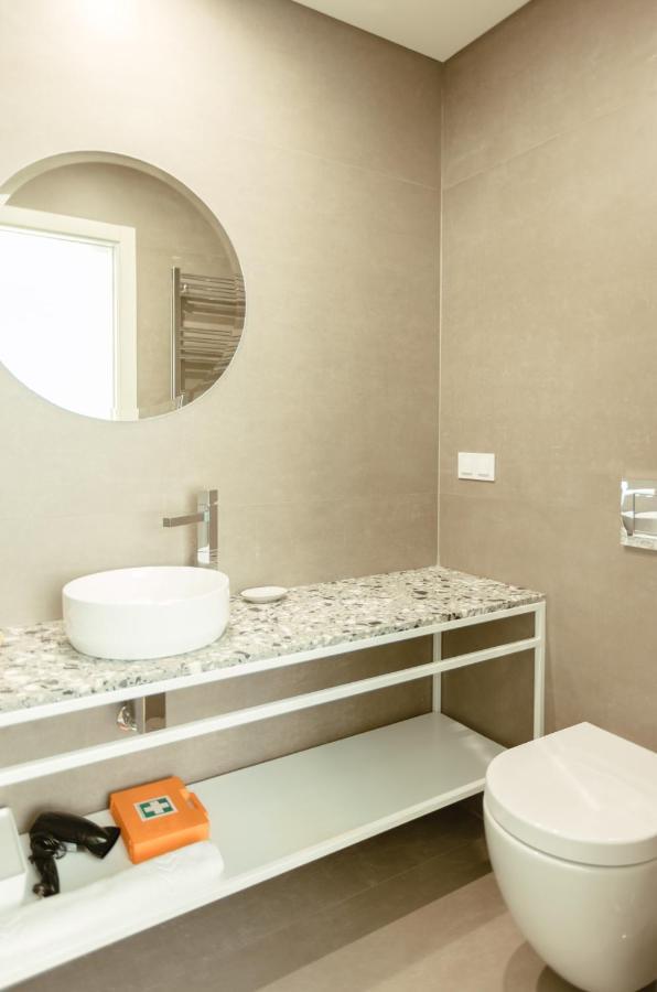 Trindade 19 Apartments - 1B Aragones Lisboa Ngoại thất bức ảnh