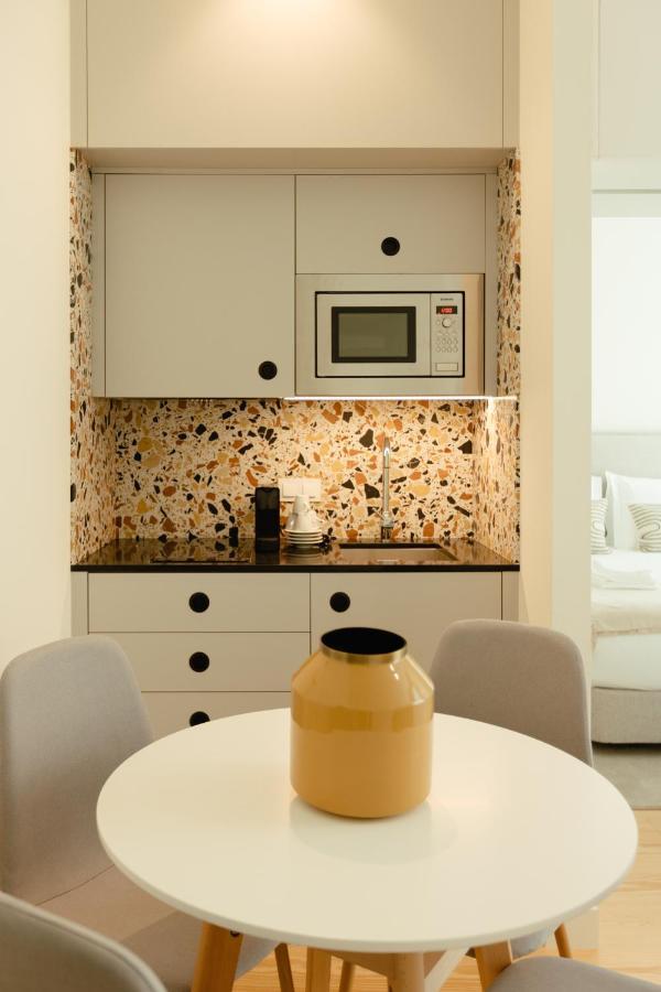 Trindade 19 Apartments - 1B Aragones Lisboa Ngoại thất bức ảnh