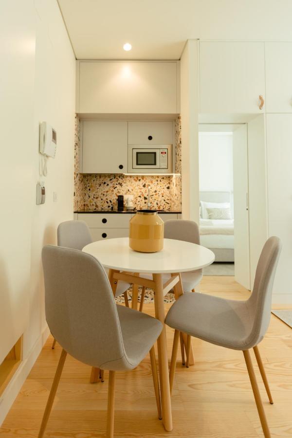 Trindade 19 Apartments - 1B Aragones Lisboa Ngoại thất bức ảnh